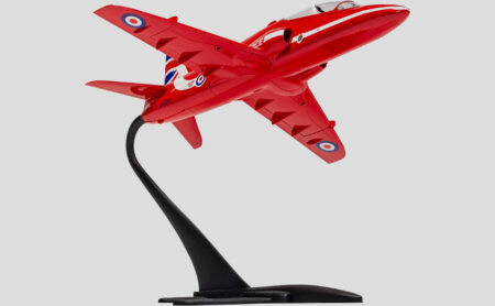 Airfix A55002 Small Beginners Gift Set Red Arrows Hawk