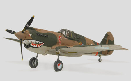 Airfix A01003 Curtis P-40B Tomahawk