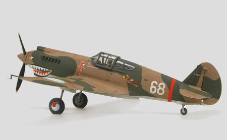 Airfix A01003 Curtis P-40B Tomahawk