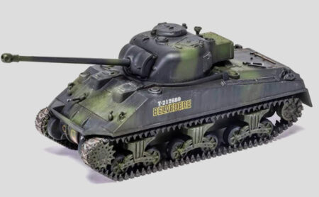 Airfix A02341 Sherman Firefly Military Vehicle